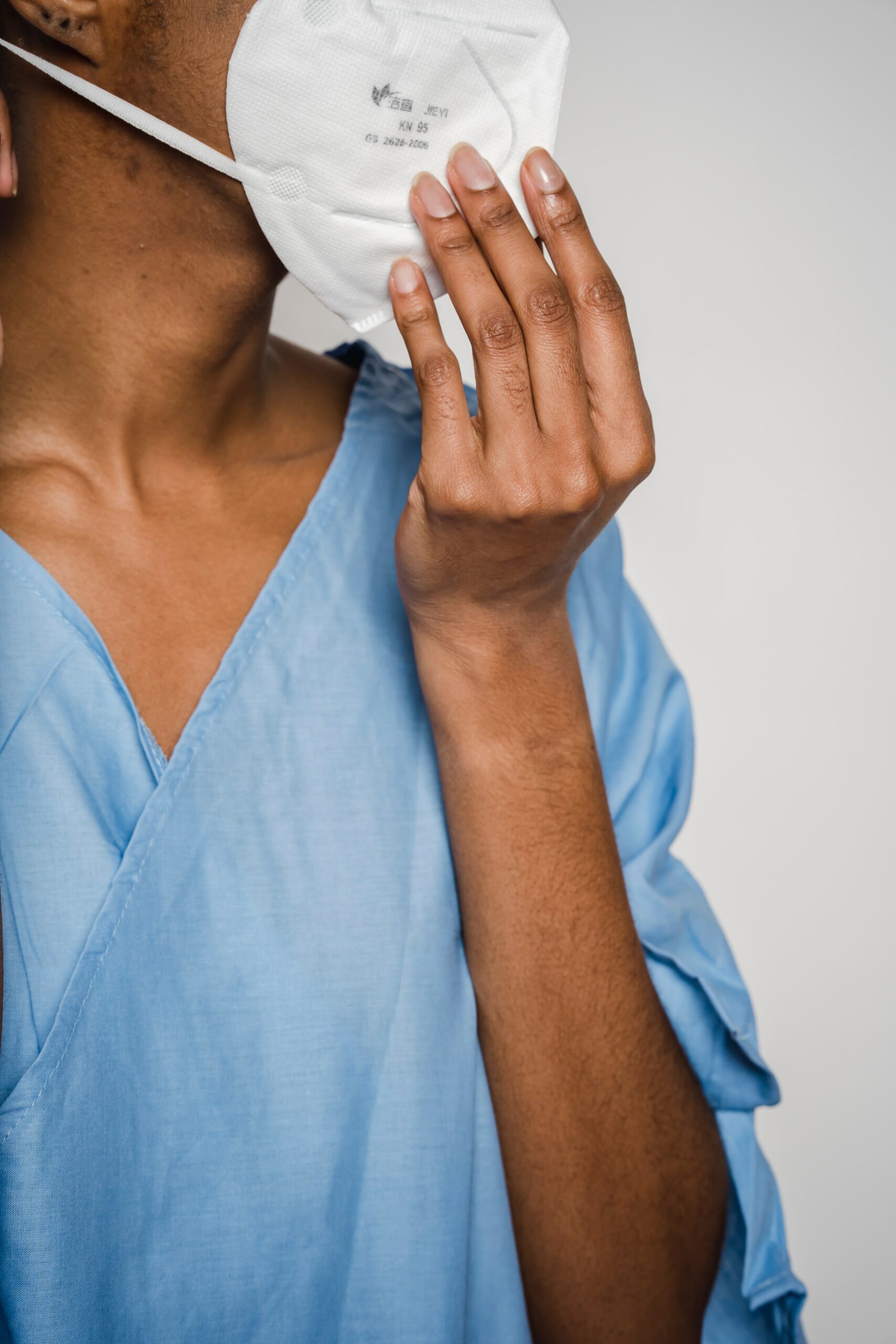 Dental nurse wearing a mask